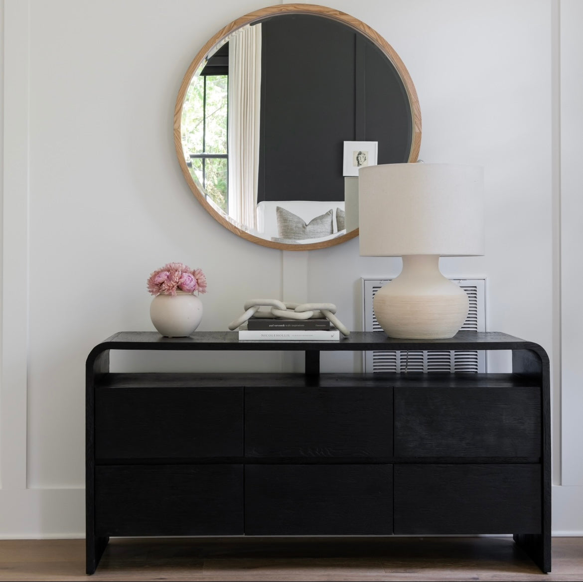 DRESSERS AND NIGHTSTANDS
