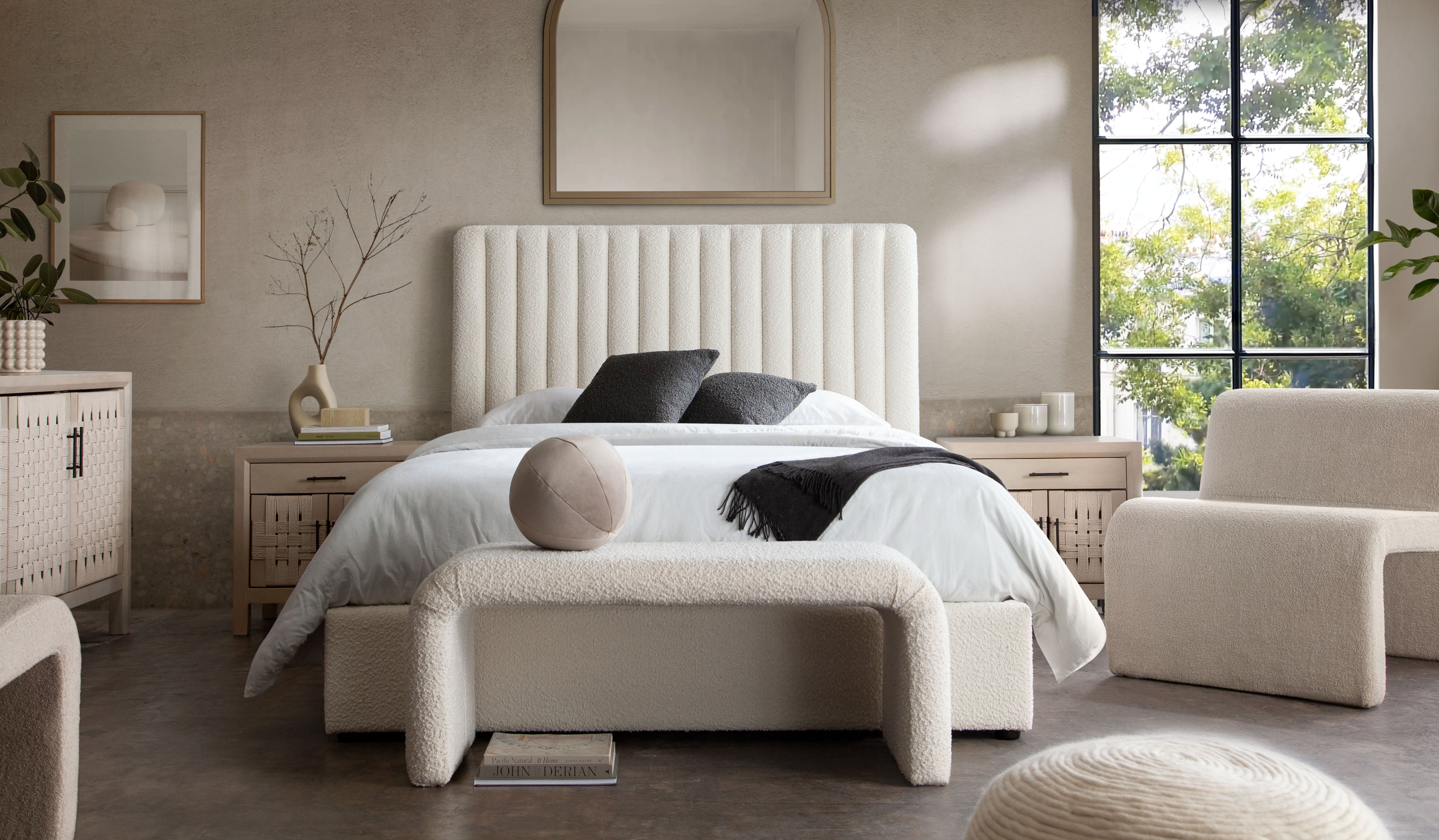 Bella Boucle Bed