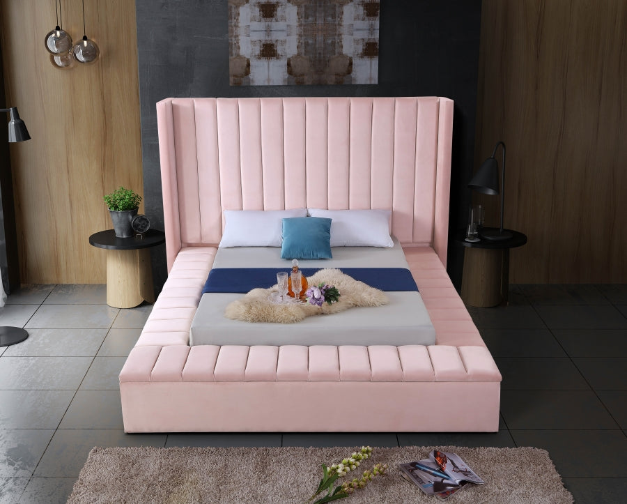 Kiki Velvet Bed - Pink